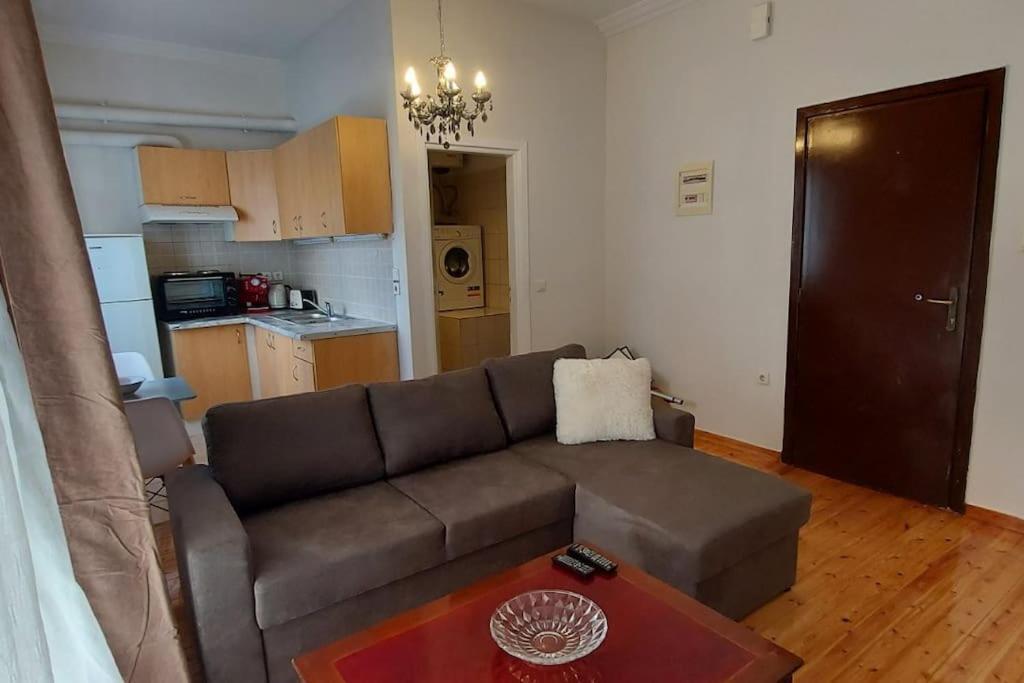 Spacious Beauty In Athens, 55M2, Metro 7' Ngoại thất bức ảnh