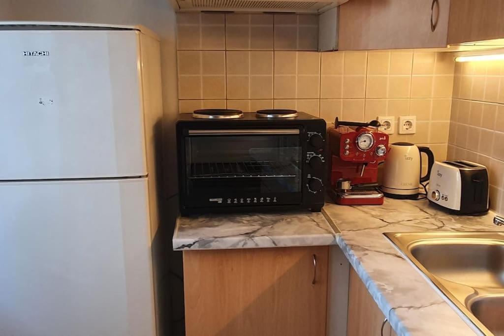 Spacious Beauty In Athens, 55M2, Metro 7' Ngoại thất bức ảnh